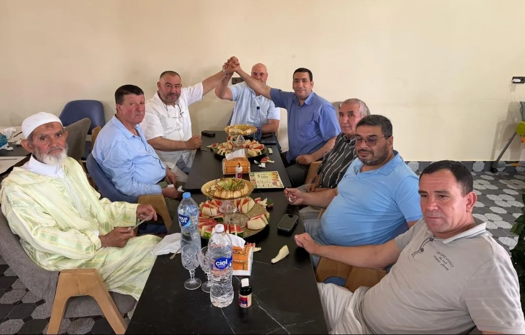 الدريوش :    ضربة انتخابية قوية … الخلفيوي مرشح الحركة الشعبية يخترق معقل الفاضيلي ويستقطب كتلة انتخابية وازنة