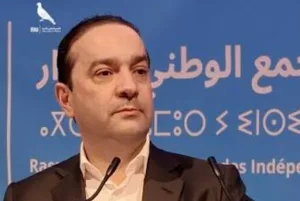 وجدة :     اجتماع ساخن لوقف نزيف الأحرار بجهة الشرق … التزكيات على الطاولة والقايدي يعوض هوار و200 شاب يُمنعون من التوجه إلى أكادير