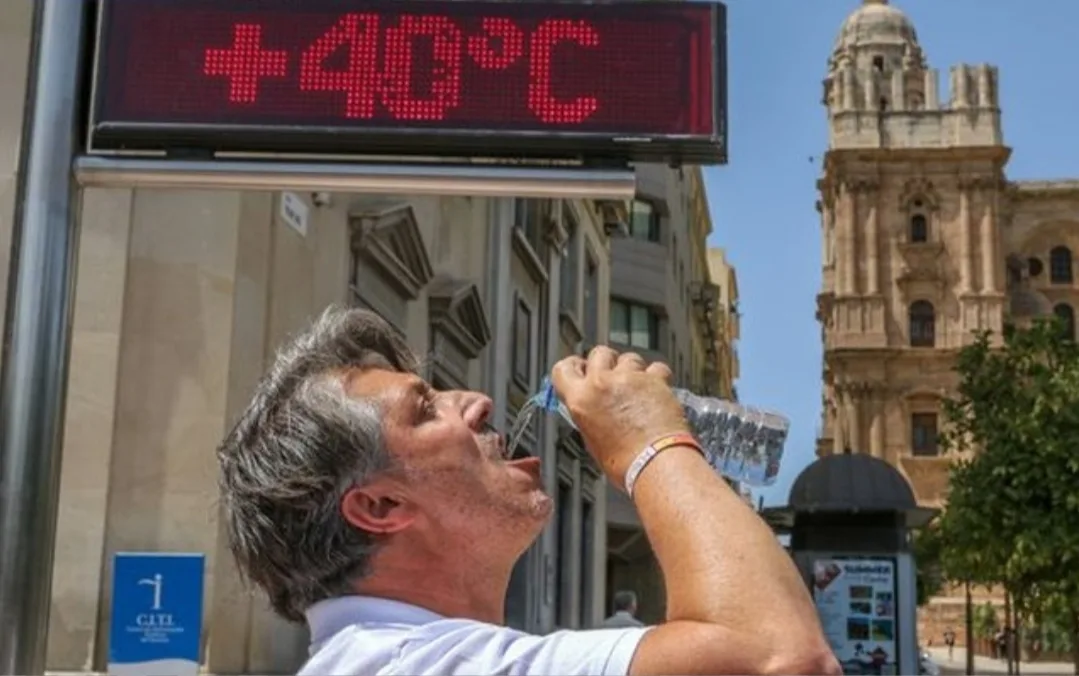 إسبانيا تحت النار … لهيب الحرارة يرفع حصيلة الوفيات إلى 108 خلال ثلاثة أيام