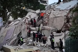 فنزويلا تهتز على وقع “زلزال قوي ومزدوج” … هزتان عنيفتان خلال أقل من دقيقة وأضرار كارثية في كاراكاس