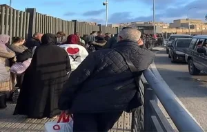 الناظور :     حقوقيون يدقون ناقوس الخطر بشأن معبر بني أنصار ويطالبون بإجراءات عاجلة لإنجاح “عملية مرحبا”