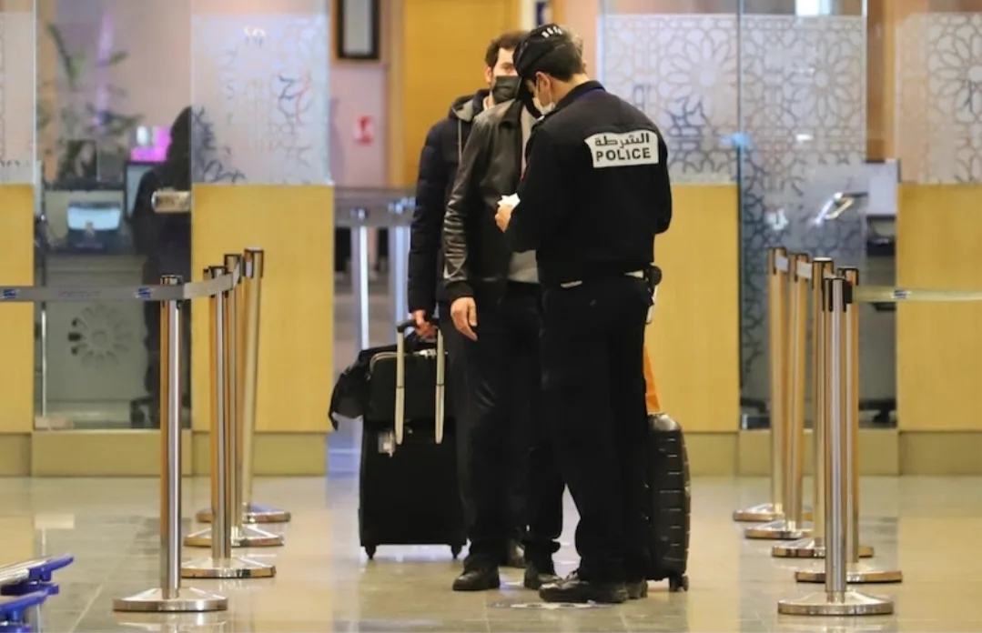 الدار البيضاء :    بعد سقوط البارون الجزائري “الخير” … هل تكشف التحقيقات خيوط شبكة أوسع؟ ورضوان “الصفرة” يعود إلى الواجهة