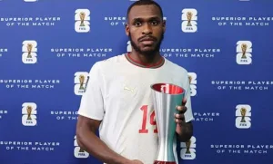 عيسى ديوب أفضل لاعب في مباراة المغرب وهولندا