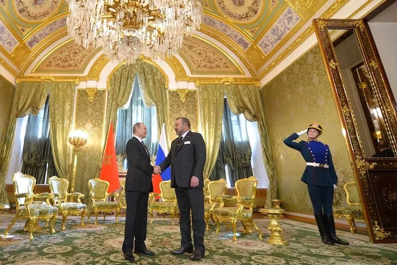 الملك يهنئ بوتين بالعيد الوطني الروسي ويؤكد حرص المغرب على تعزيز التعاون