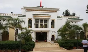 الداخلية تضيق الخناق على عقارات غير مسواة بالدار البيضاء سطات