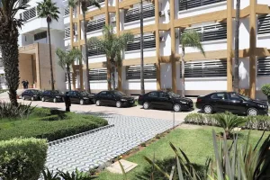 منتخبون بالبيضاء يطالبون بمنع استغلال سيارات المقاطعات انتخابياً