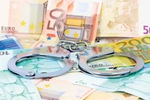 خيوط شبكة مالية عابرة للحدود تهزّ فرنسا :      مليار يورو في دائرة الظل بين المغرب والإمارات