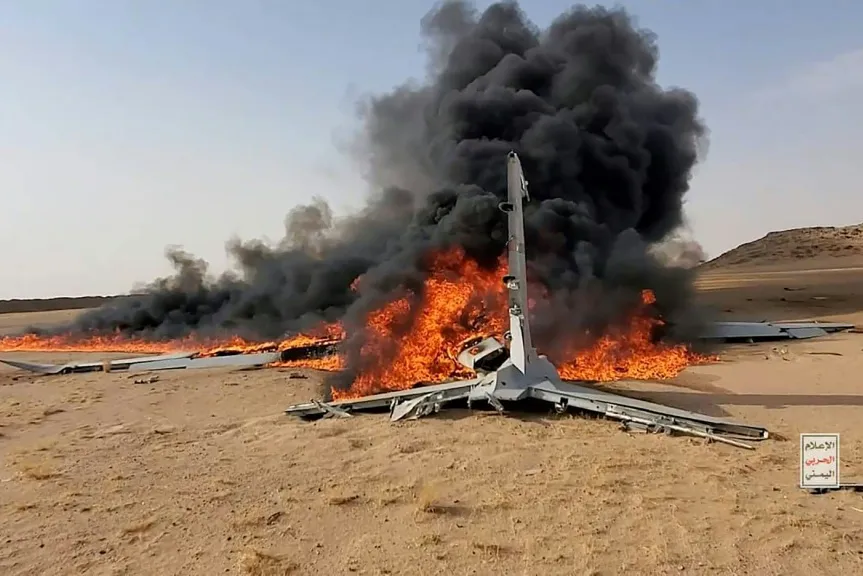 غارات أميركية وسعودية على الحشد الشعبي وتصعيد يمتد إلى العراق