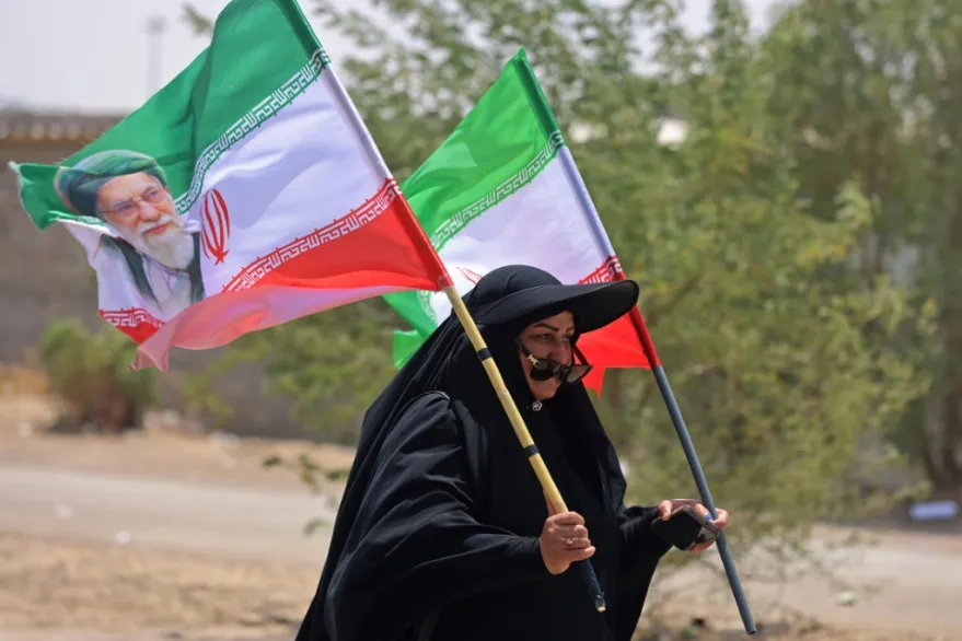 باكستان تسعى لخفض التصعيد مع اتساع رقعة الحرب بين واشنطن وطهران