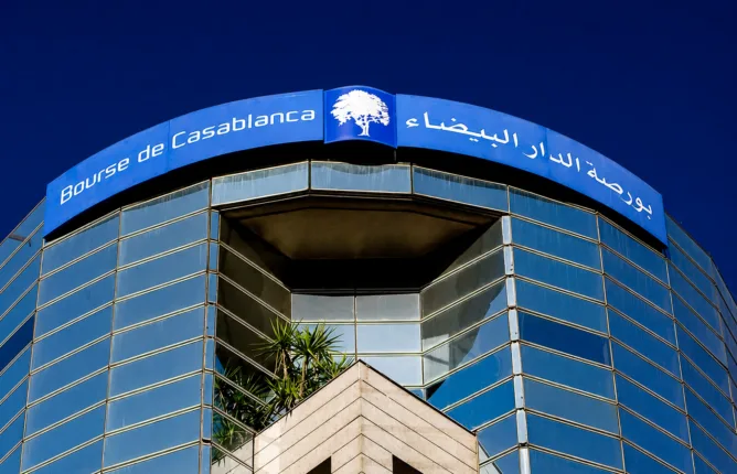 الأجانب يعززون حضورهم في بورصة الدار البيضاء رغم تراجع المؤشرات
