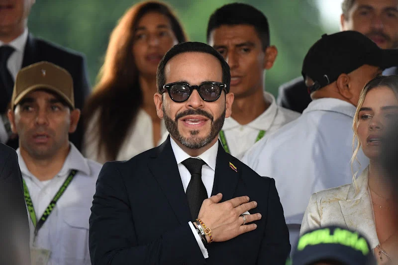 رئيس كولومبيا المنتخب يعتزم إغلاق سفارات بينها الجزائر وجنوب إفريقيا