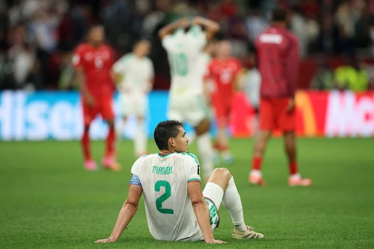 عيسى ماندي يضع حداً لمسيرته الدولية مع المنتخب الجزائري
