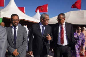 الداخلة.. احتجاجات تطالب بتوضيح مصير بقع سكنية وسط جدل حول مخطط التهيئة
