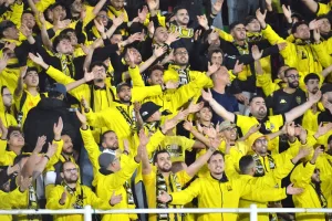 المغرب الفاسي يعلن تفاصيل حفل تسليم درع البطولة ويدعو جماهيره للاحتفال المنظم
