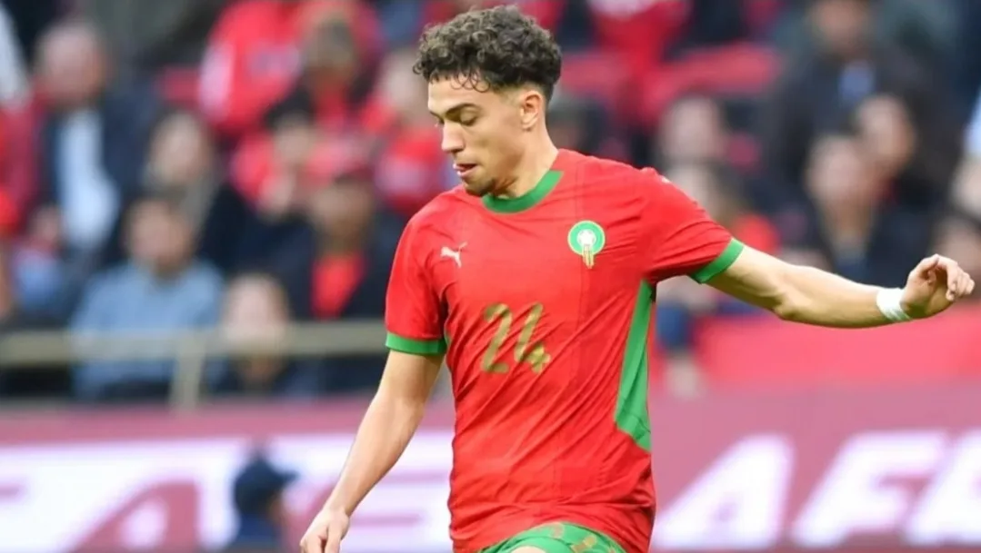 صراع كبير بين عمالقة الدوري الإنجليزي الممتاز للتعاقد مع النجم المغربي نائل العيناوي