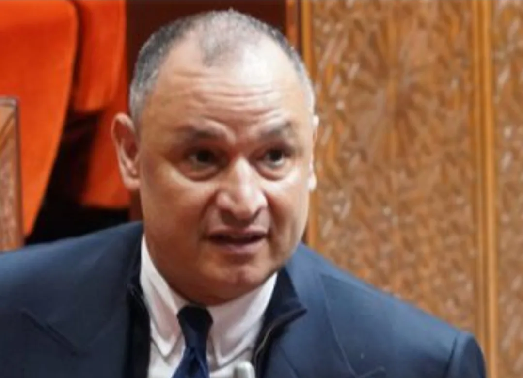 وزير مغربي يواسي السنغال بعد الإقصاء من المونديال … وموقفه يثير غضب الجماهير المغربية التي احتفلت بالخروج