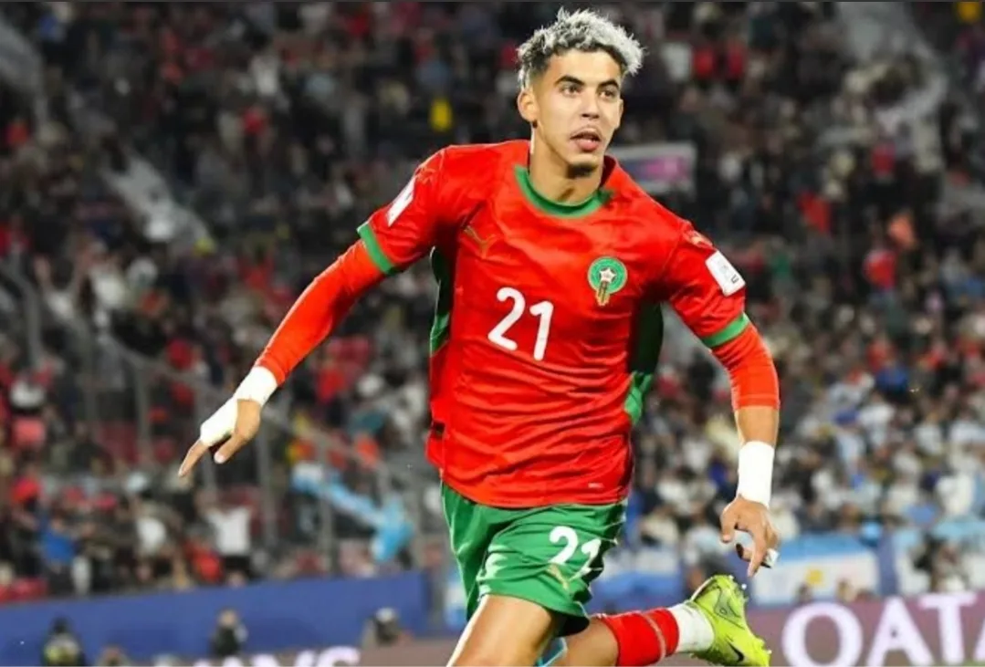 بعد 6 أشهر فقط .. ياسر زبيري يطوي صفحة رين وينتقل إلى الدوري الإسباني الممتاز