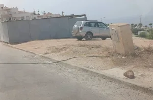 الحسيمة :    شبهات حول ربط عربة تجارية بالكهرباء خارج الإطار القانوني بتجزئة بادس تفتح باب التساؤلات حول الرقابة