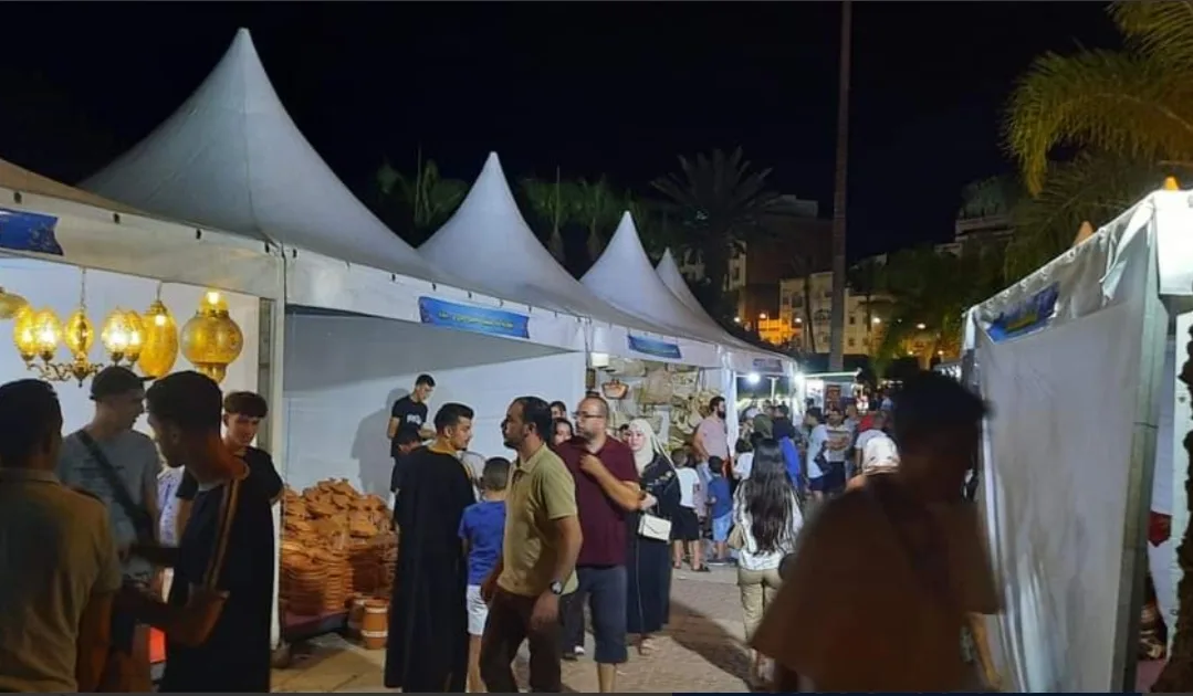 الحسيمة :       بلاغ ناري … مهنيون يحتجون على إقصاء التعاونيات المحلية من فضاءات العرض الصيفية