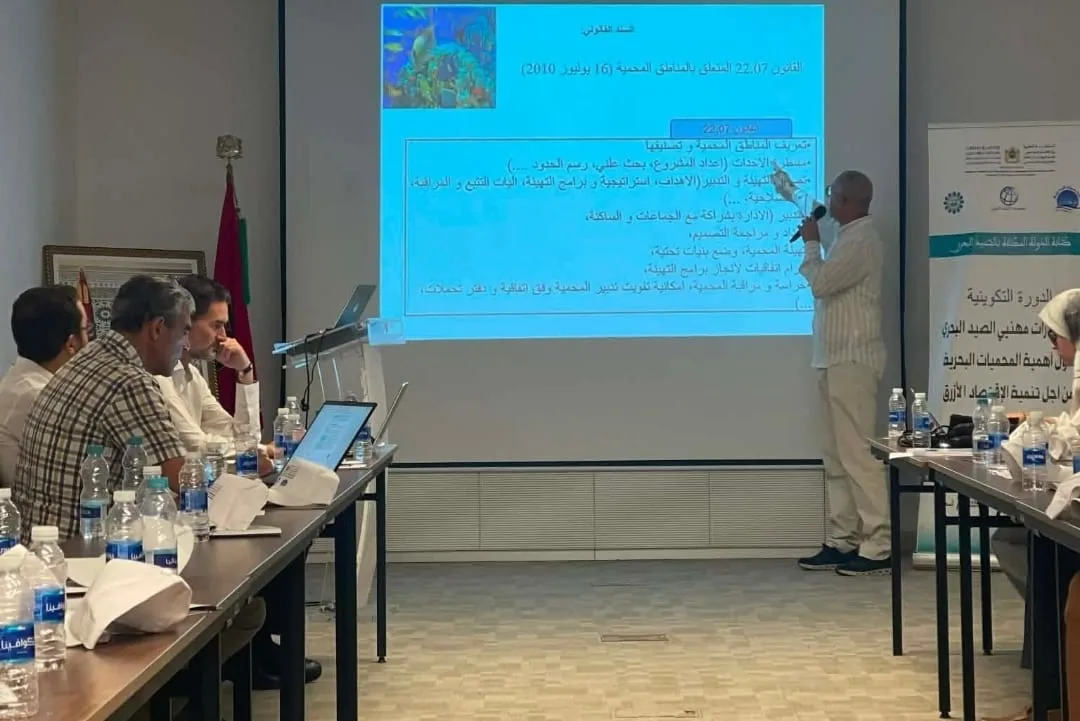 الناظور : بحارة الصيد التقليدي يشاركون في دورة تكوينية بالسعيدية حول مشروع المحمية البحرية بتيبوذا ببني شيكر