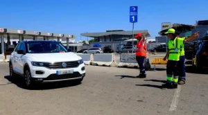 إسبانيا :         «مرحبا» تفضح جشع طريفة … يريدون أموال المغاربة ولا يريدون سياراتهم ! حين تصبح مليارات العبور «نعمة» والفوضى «ذنباً مغربياً»