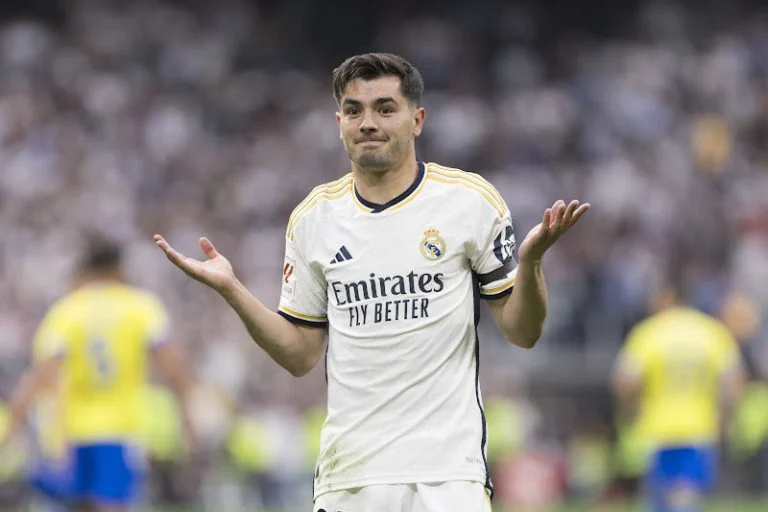 إبراهيم دياز باقٍ في ريال مدريد وسط نفي انتقاله إلى غلطة سراي