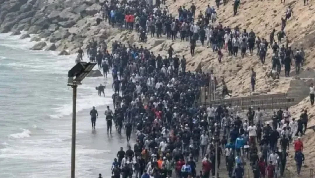 ارتفاع حصيلة ضحايا اقتحام سبتة إلى 41 قتيلا وآلاف العائدين إلى الفنيدق