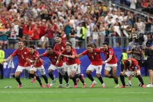 ميسي وصلاح يتصدران قمة نارية في ثمن نهائي مونديال 2026 بين الأرجنتين ومصر