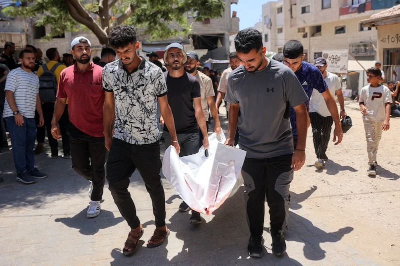 مقتل ثمانية فلسطينيين في غارة إسرائيلية على مخيم جباليا
