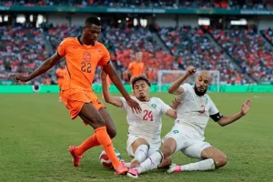 الموقع الرسمي للفيفا يشيد بأداء المنتخب المغربي بعد إقصاء هولندا