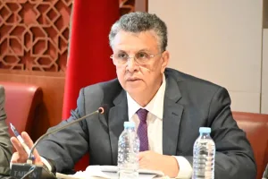وهبي يفتح ملف تدوينات المحامين ويبرر رقابة ودائعهم