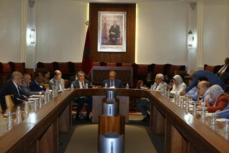 لجنة العدل تصادق على مشروع قانون جديد لتنظيم مهنة العدول