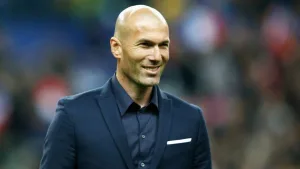 زيدان يتولى تدريب المنتخب الفرنسي خلفاً لديشامب