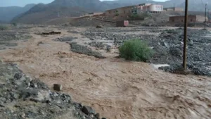 أمطار الجنوب الشرقي تعيد هشاشة الطرق إلى الواجهة