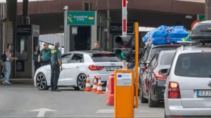 الناظور :     بعد يومين من الإغلاق  .. معبر بني أنصار يستأنف نشاطه وحركة العبور تعود تدريجياً