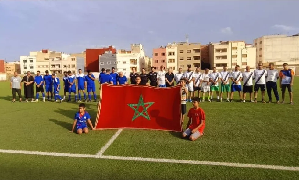 أزغنغان :     نجوم الزمن الجميل يعودون إلى الواجهة … قدماء هلال وفتح الناظور يتوجون بلقب دوري «رياضة ومواطنة»