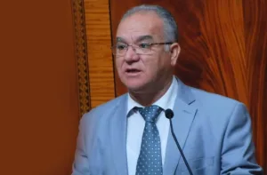 الحسيمة :    البرلماني نور الدين مضيان يضع وزارة الداخلية في الواجهة … قانون حماية الحيوانات الضالة حاضر في النص وغائب عن الشارع