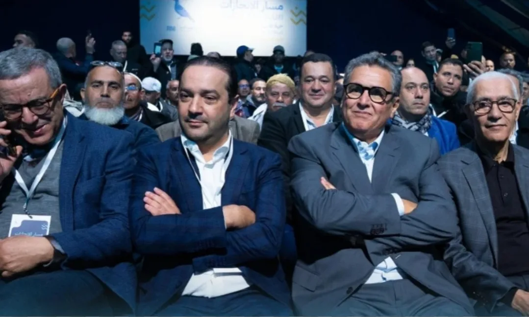 التجمع الوطني للأحرار يتهم الأصالة والمعاصرة بإستهداف منتخبي الحزب بالضغوط والاستمالة والترهيب قبيل الانتخابات