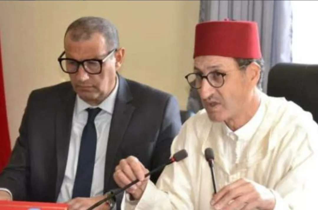 الدريوش :   عامل الإقليم أمام امتحان حاسم … هل يُطبق قرار منع تجمع إنتخابي كبير بغلاف ديني بوردانة على قاسيطة غدا الأربعاء