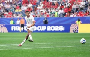 أيندهوفن يسرّع الخطى للانقضاض على أوناحي … عرض رسمي ومفاوضات مع جيرونا