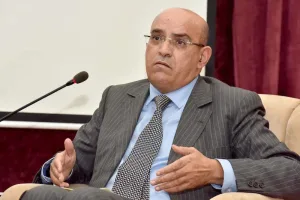 مقال حسن أوريد عن سبتة يشعل الجدل حول مدونة الأسرة والهجرة