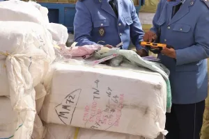 الجمارك تدقق في ملفات 200 شركة بسبب شبهات فواتير واستيراد بأقل من القيمة