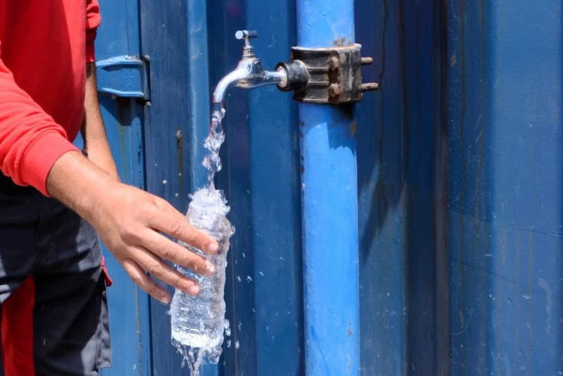 اضطرابات مائية بخنيفرة والشركة تعزوها إلى تراجع صبيب المياه الخام