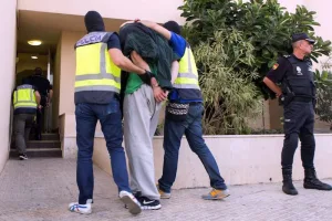 تفكيك شبكة دولية لتهريب مخدرات من المغرب بإسبانيا وتوقيف 57 شخصا