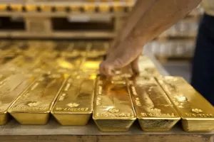 الذهب يقفز إلى أعلى مستوى في سبعة أسابيع بدعم من بيانات الوظائف الأمريكية