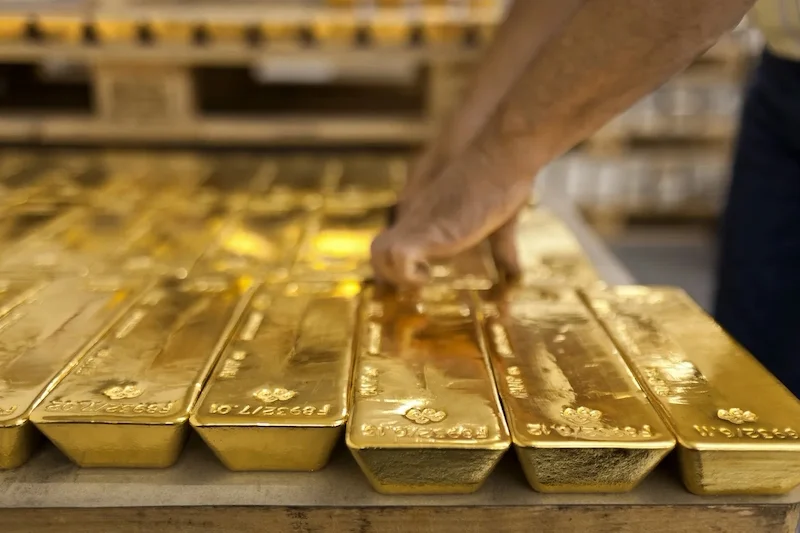 الذهب يقفز إلى أعلى مستوى في سبعة أسابيع بدعم من بيانات الوظائف الأمريكية