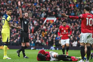 الدوري الإنجليزي يفتح المجال لبث محادثات الحكام واللاعبين مباشرة