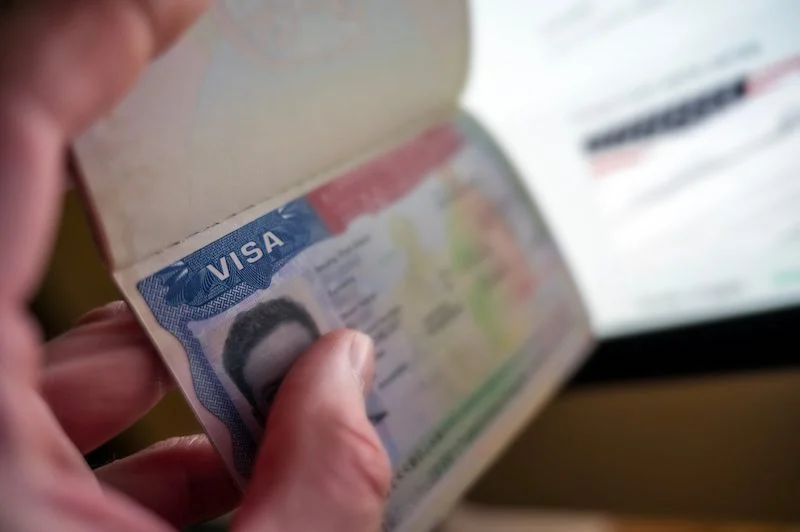 واشنطن تفرض سندات مالية تصل إلى 20 ألف دولار للحصول على بعض التأشيرات