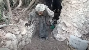 حقوقيون يطالبون بفتح تحقيق في ظروف عيش مسنة داخل كهف بآسفي