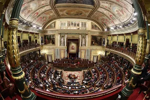 البرلمان الإسباني يرفض مبادرة فوكس بشأن سبتة ومليلية والجزر المتنازع عليها